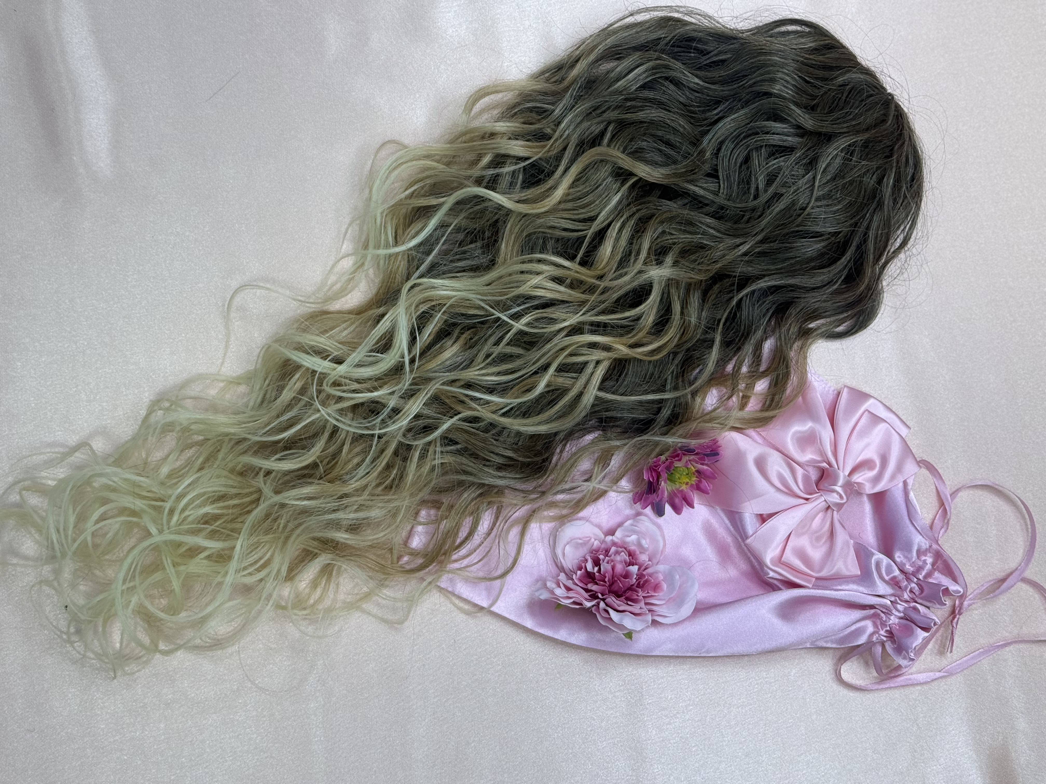 Kucyk długi Ocean Wave ombre ciemny blond