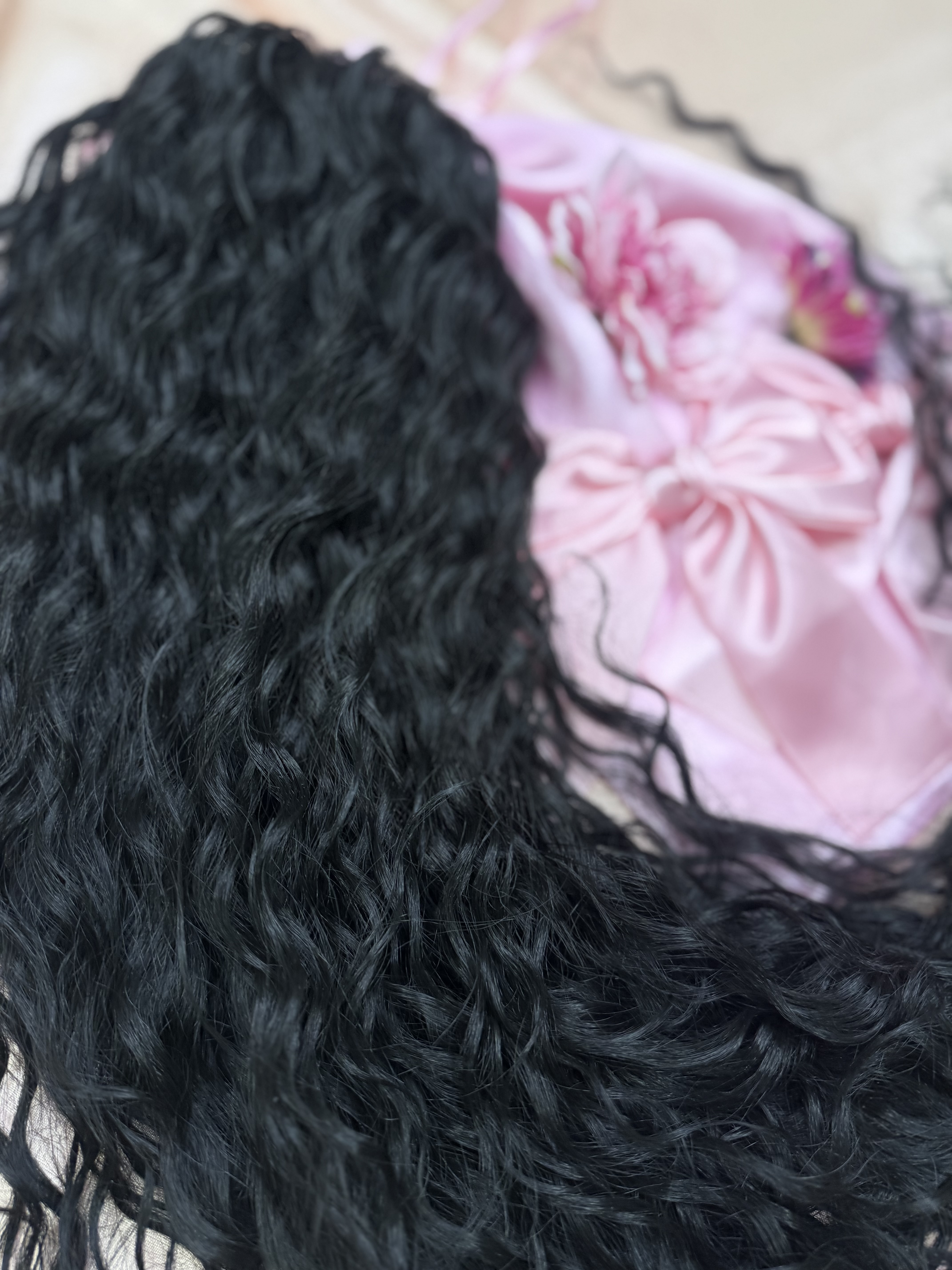 Kucyk Długi Water Wave Czarny