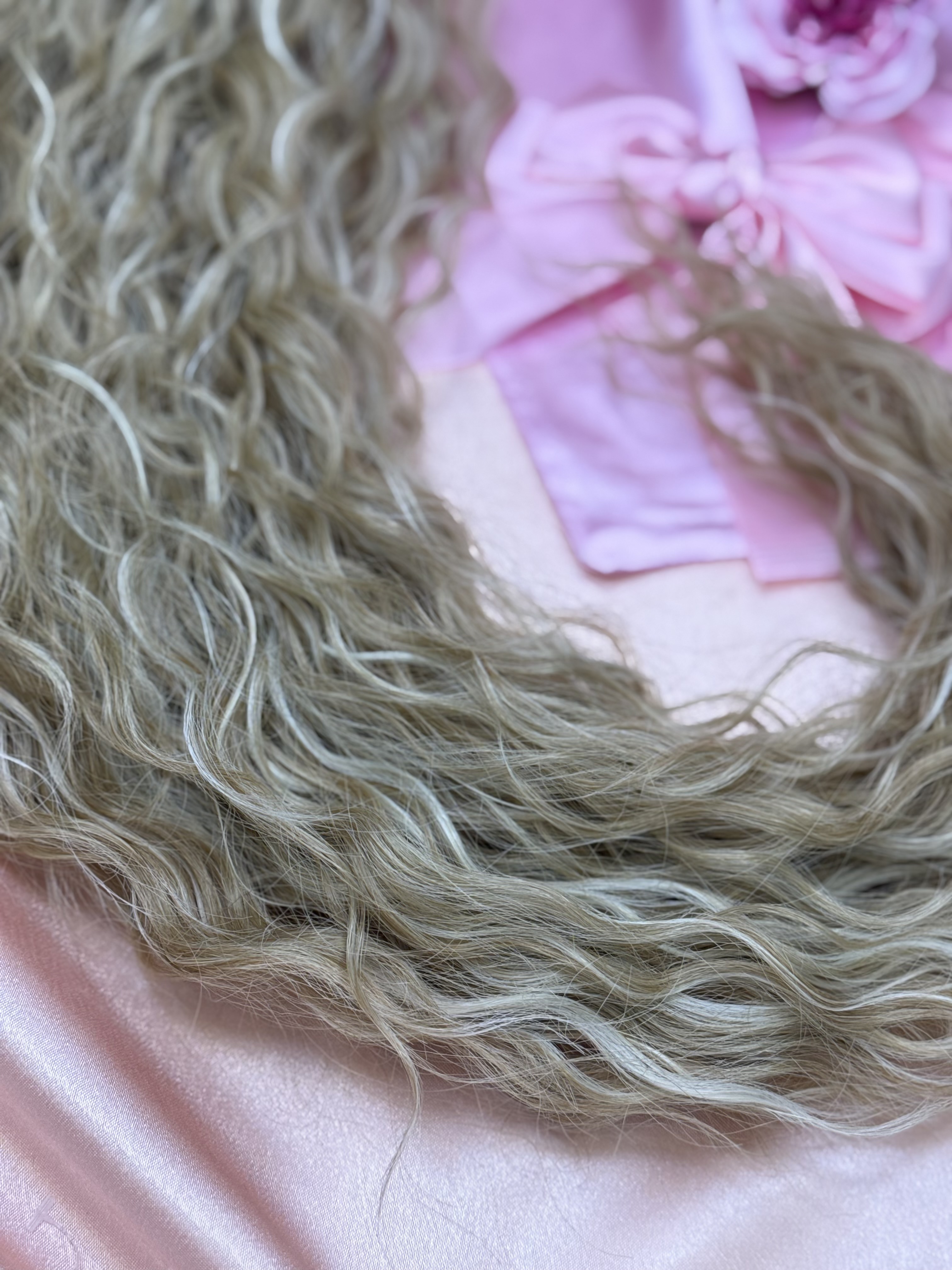 Kucyk Długi Water Wave Beżowy Blond
