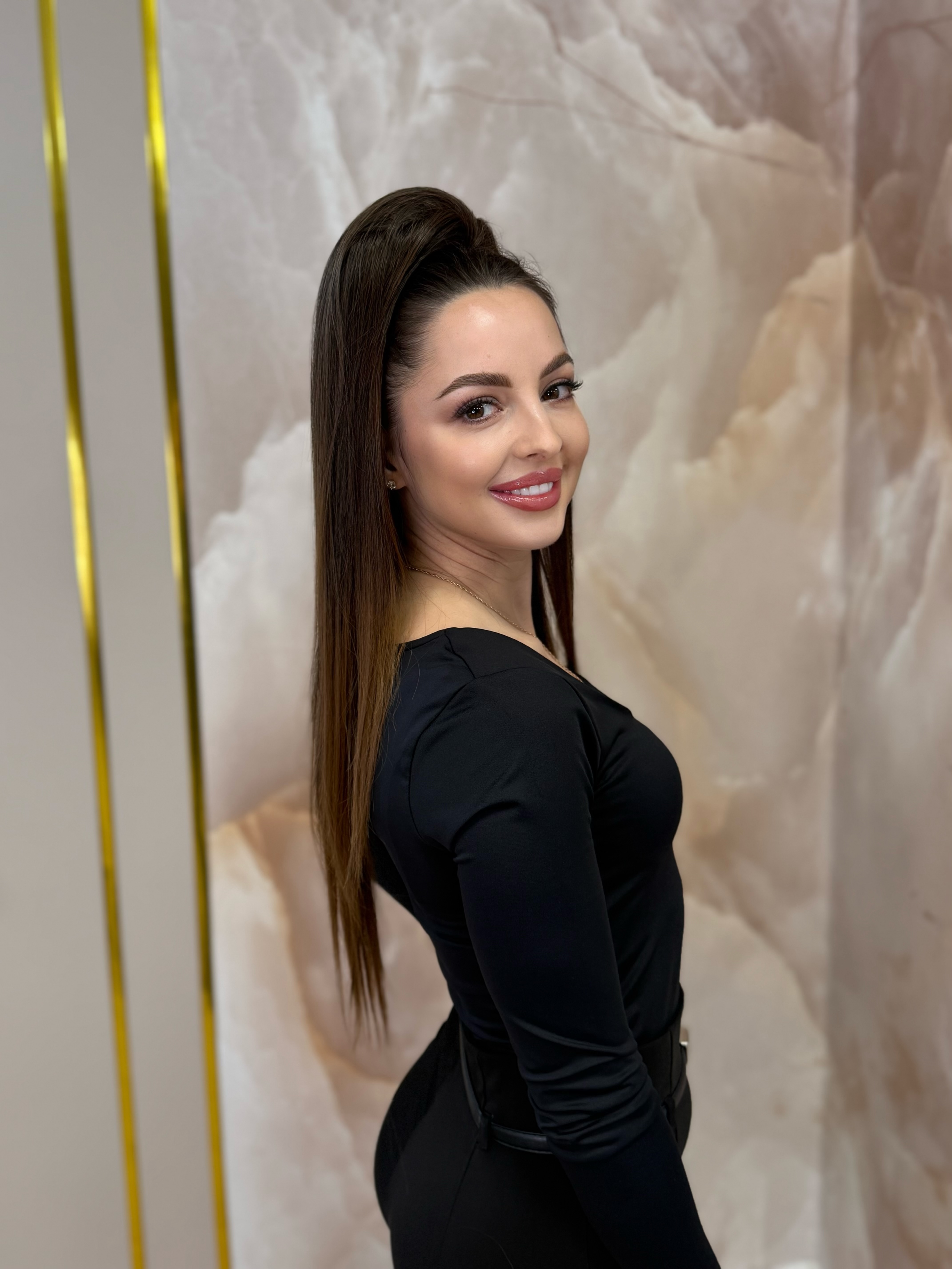 Kucyk Prosty Ciemny brąz ombre długi