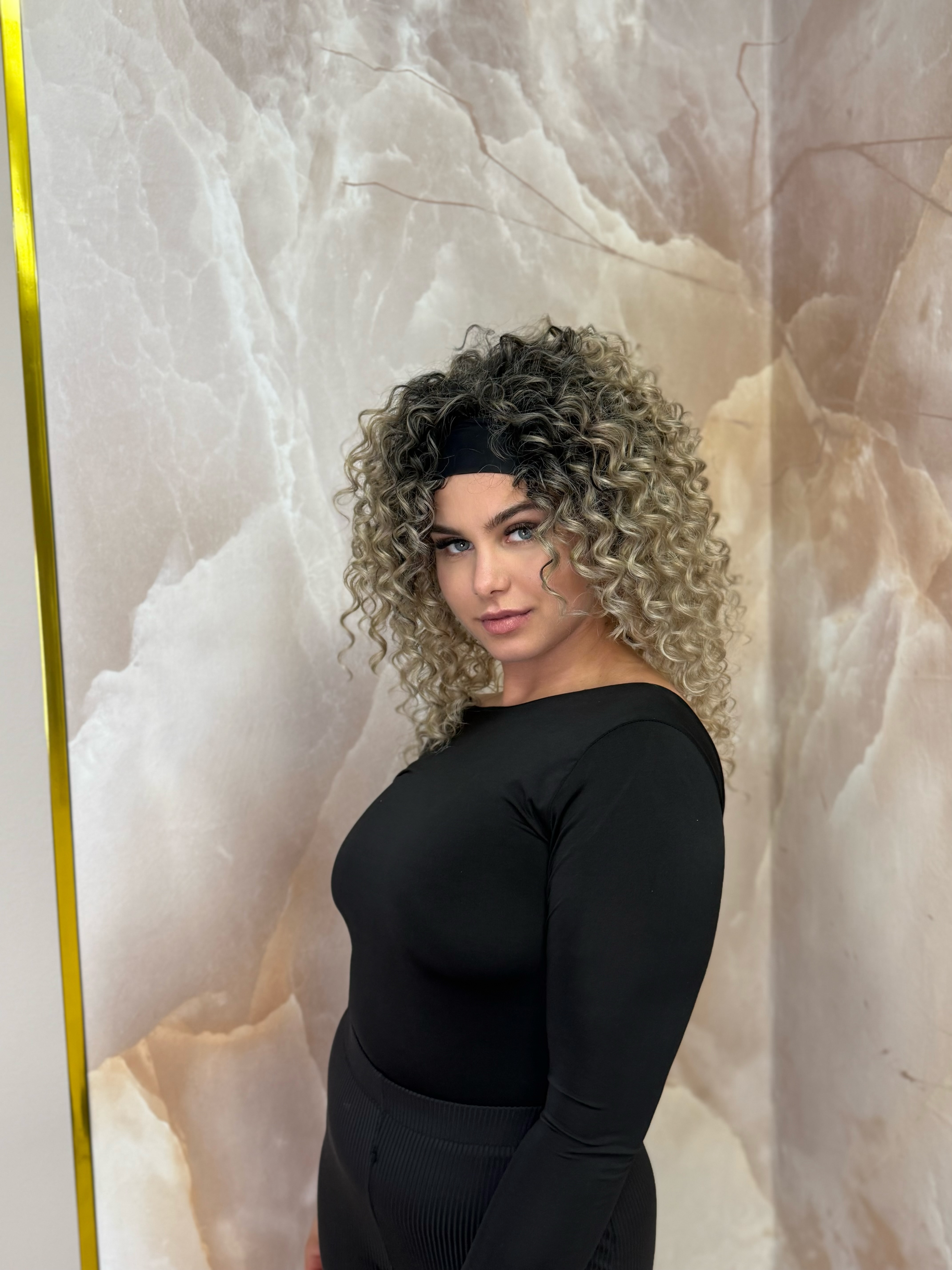 Peruka na opasce Kręcona- NA ZAMÓWIENIE, robiona ręcznie