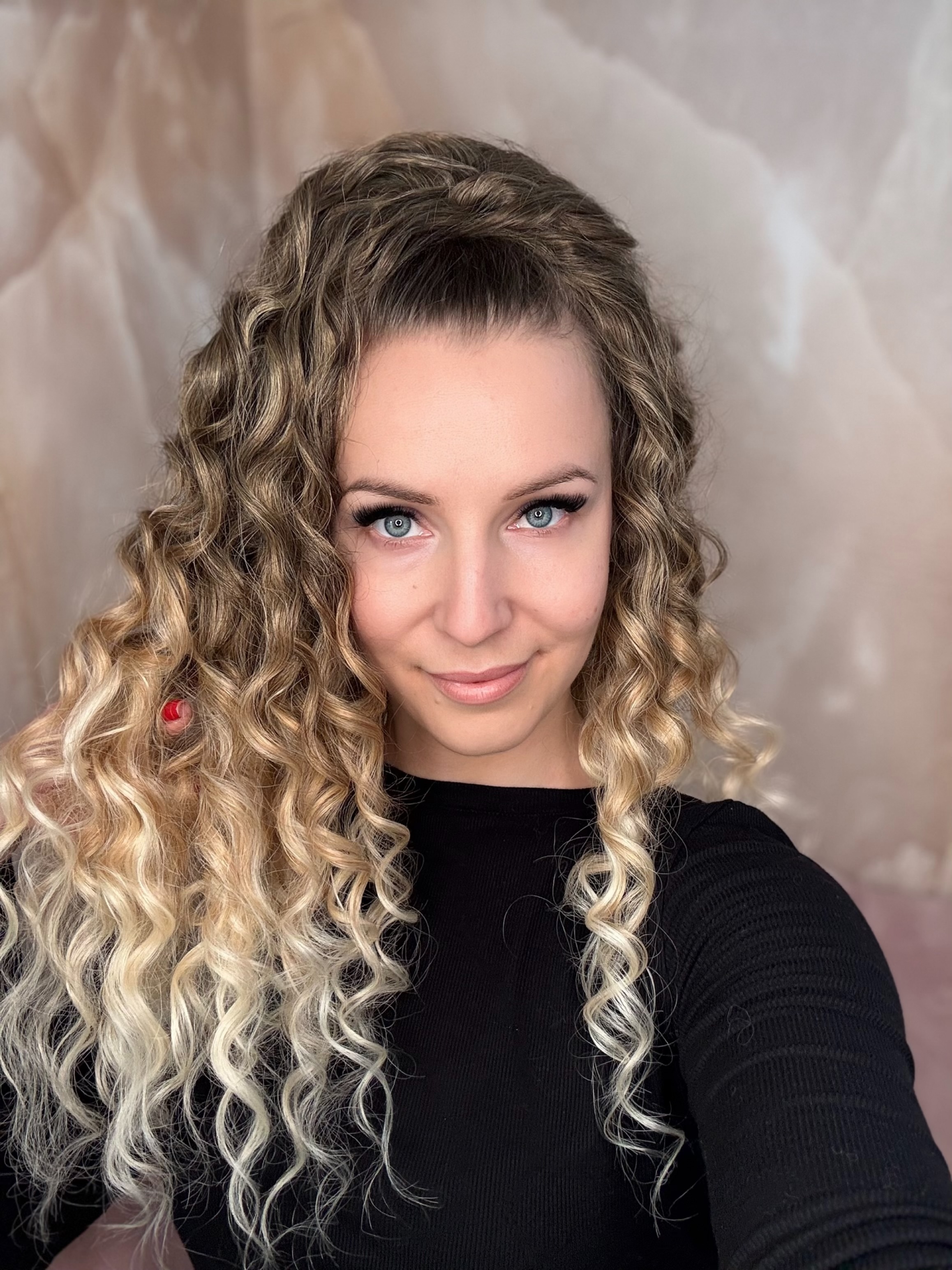 Kucyk Długi Loki Ombre Ciemny Blond