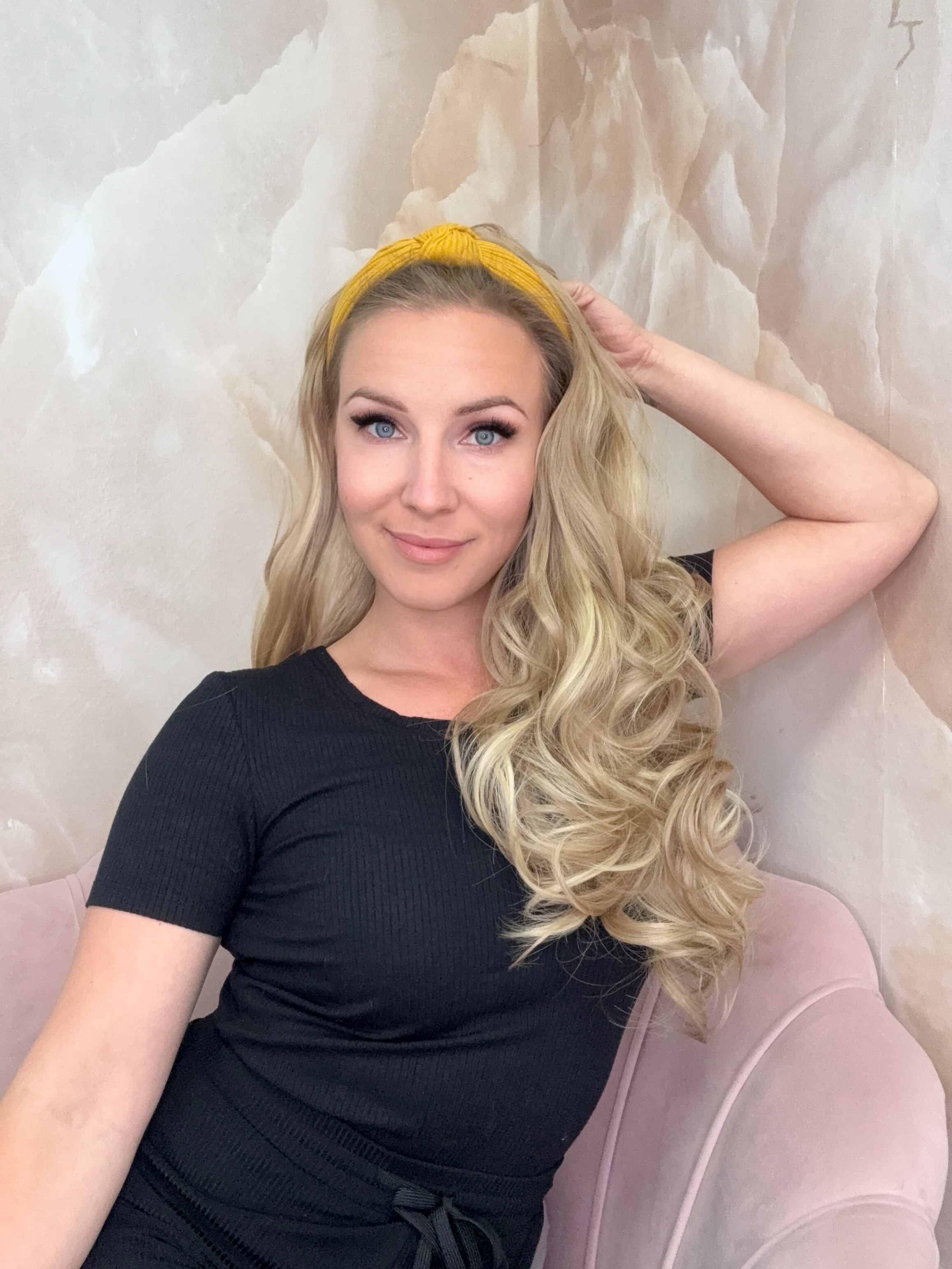 Peruka na opasce Blond Pasemka