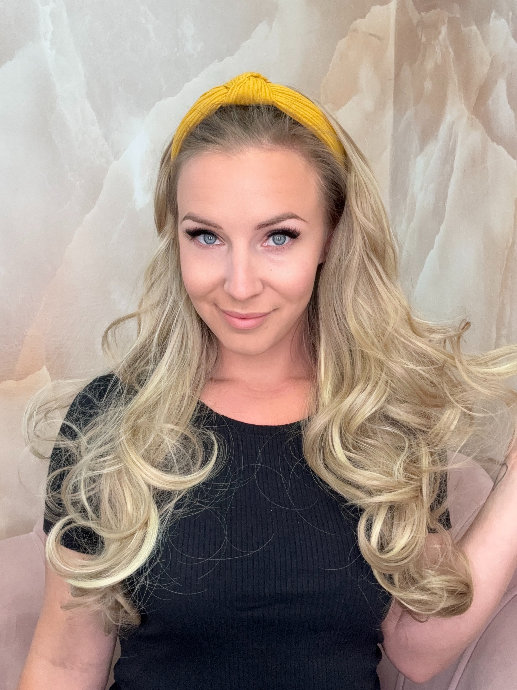 Peruka na opasce Blond Pasemka