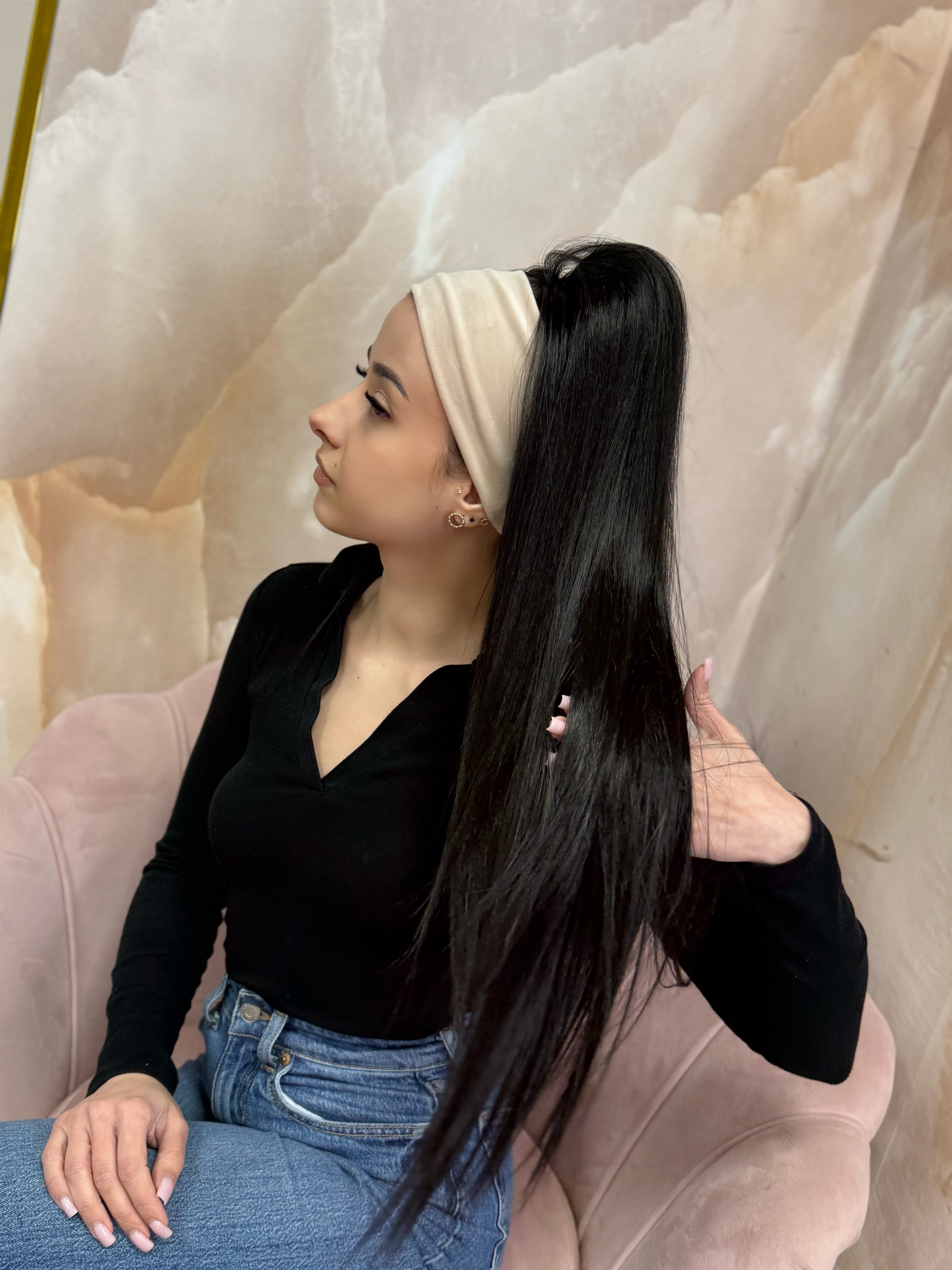 Kucyk Prosty Czarny długi