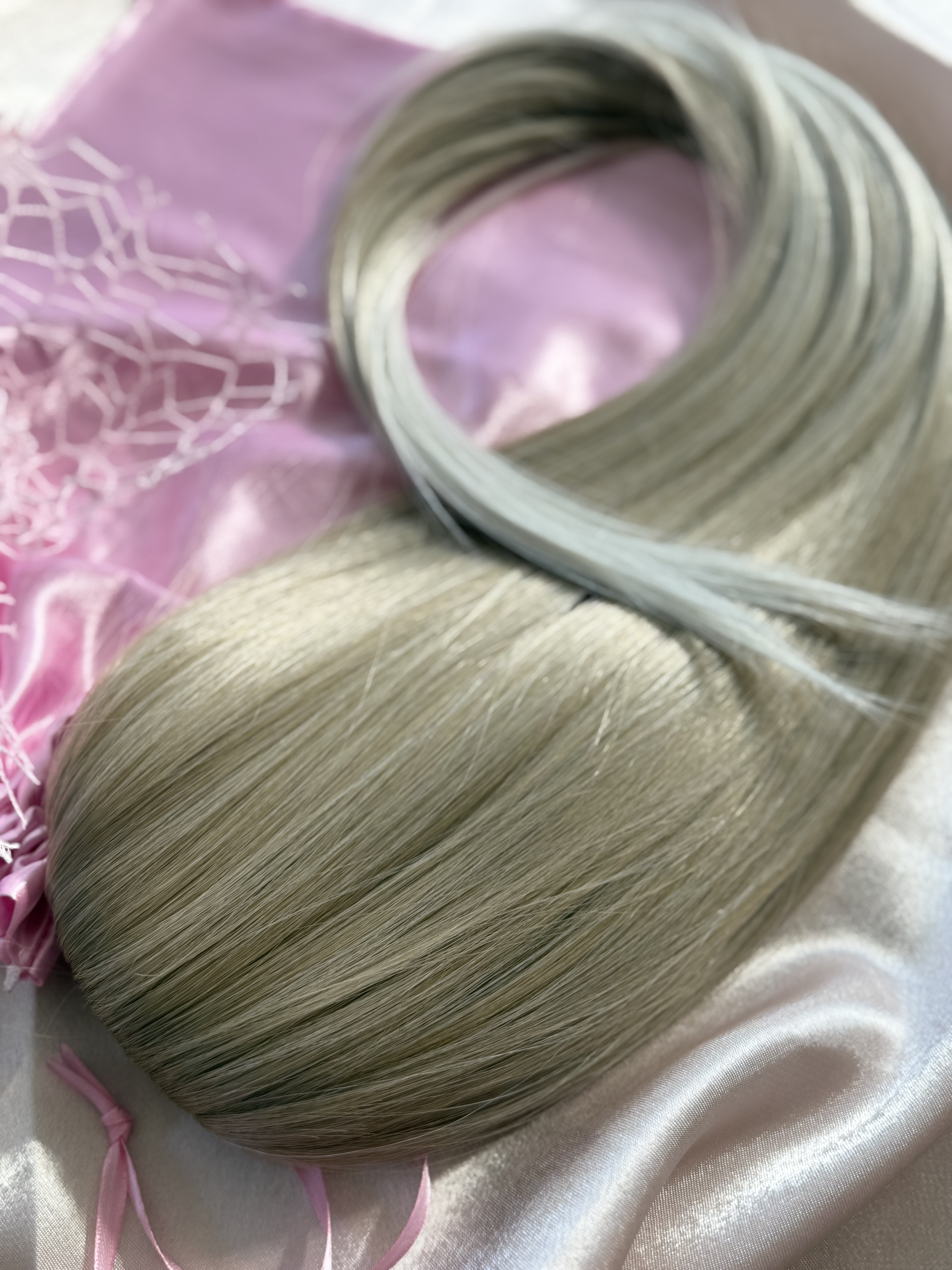 Kucyk Prosty Długi Jasny Blond