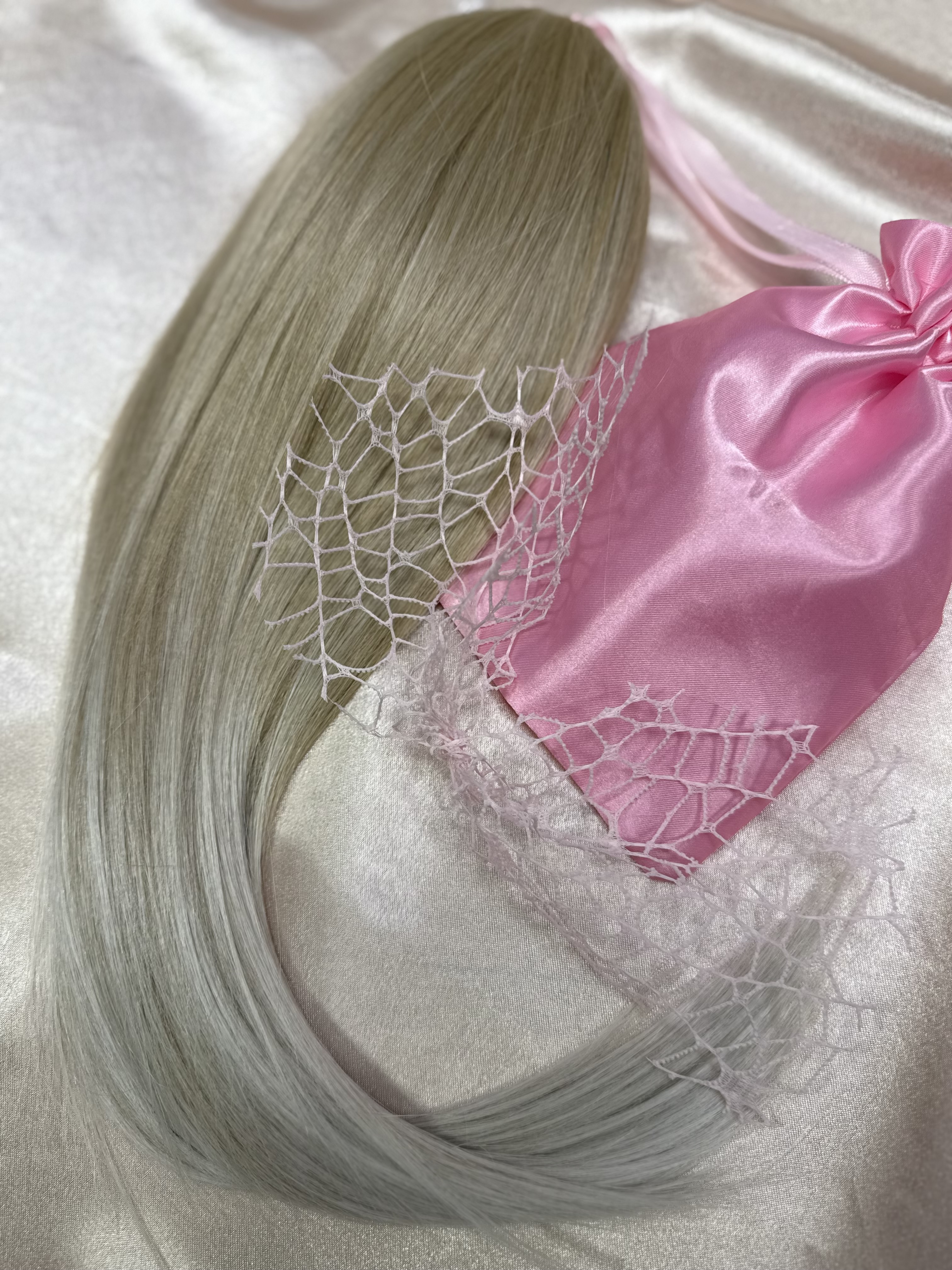 Kucyk Prosty Krótki Jasny Blond