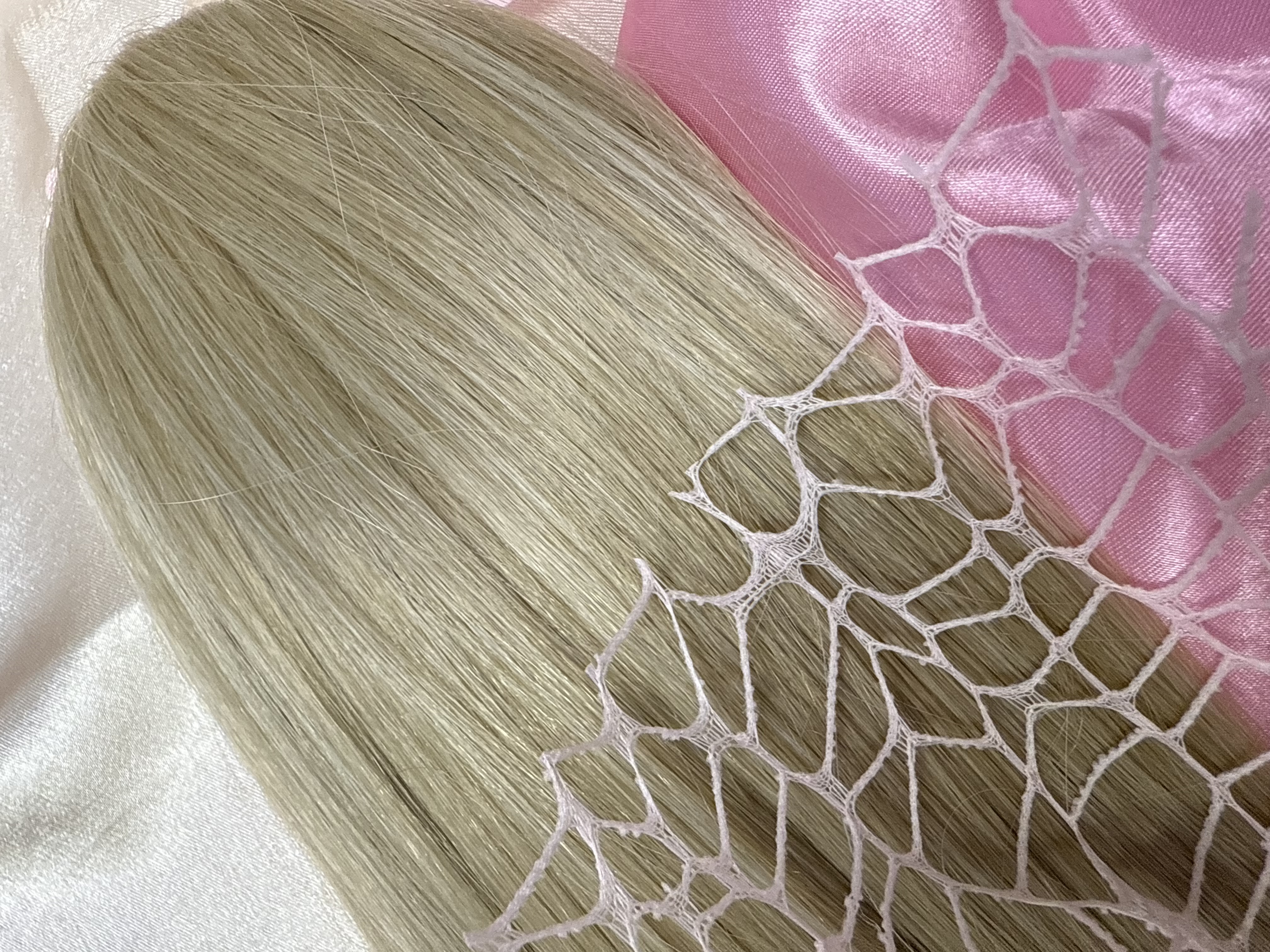 Kucyk Prosty Krótki Jasny Blond