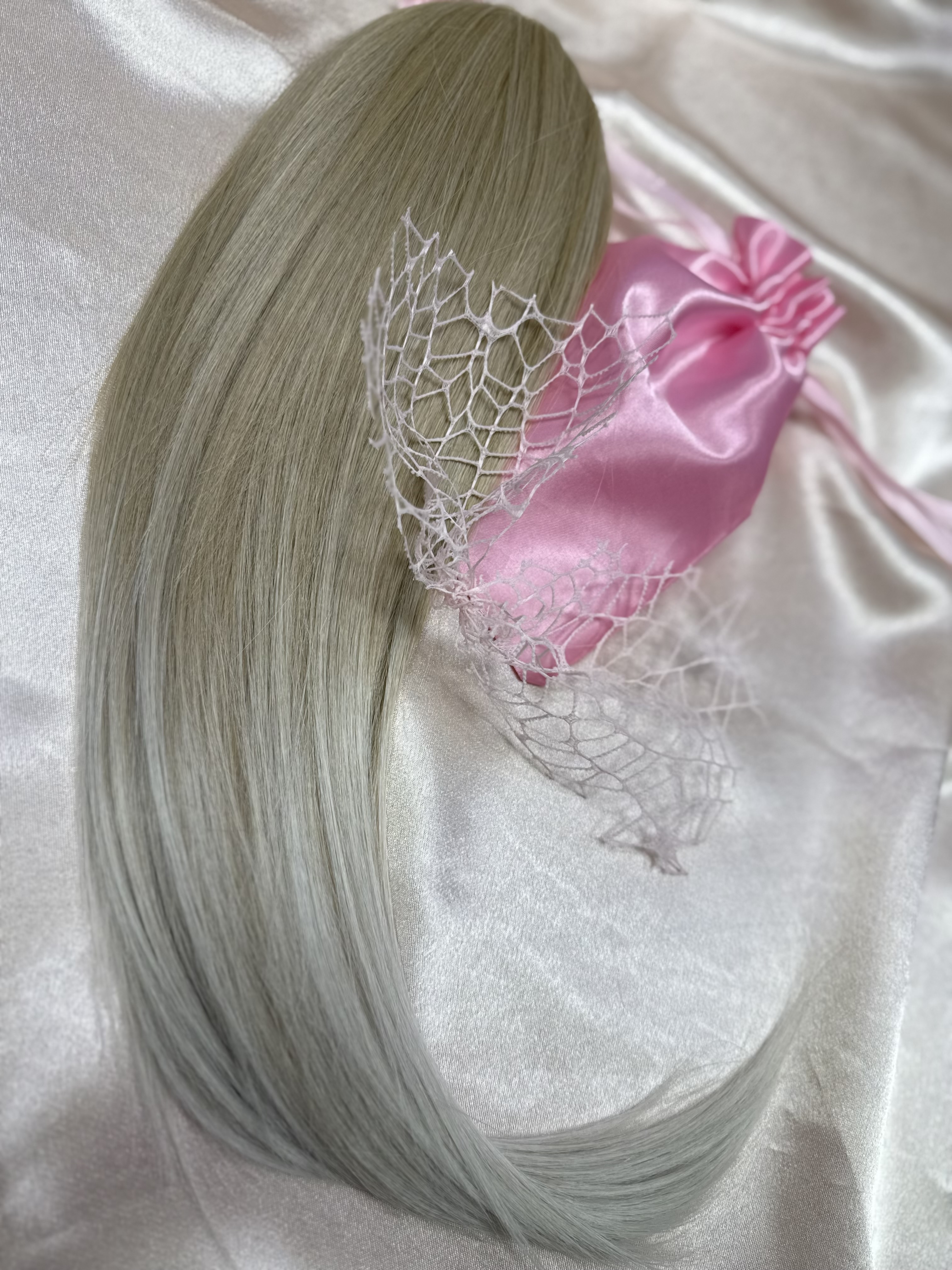 Kucyk Prosty Krótki Jasny Blond